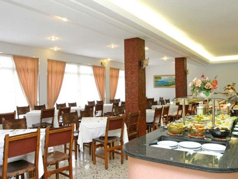 Iris - Only Adults Hotell